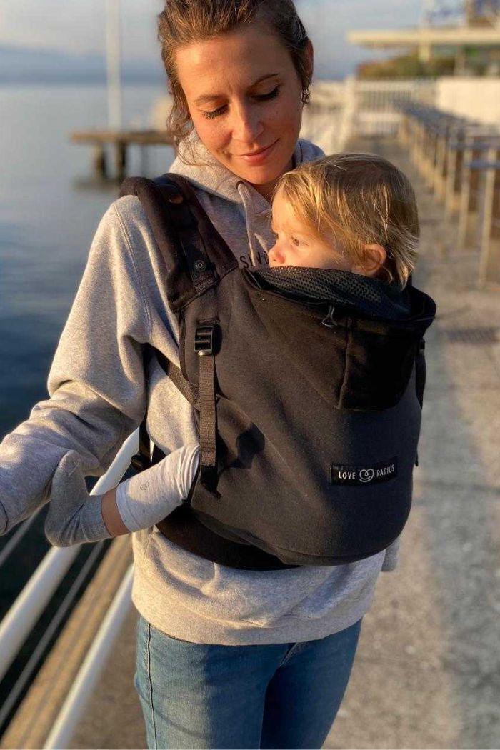 Porte-bébé HoodieCarrier Confort Style Love Radius – Mummy