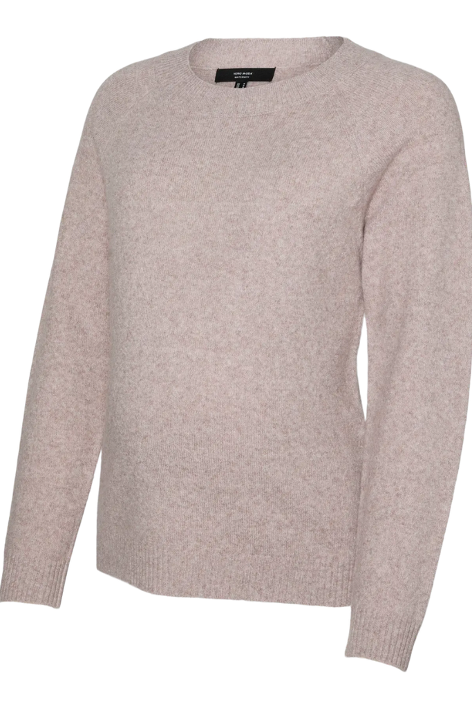 Pull de grossesse en maille douce bois de rose, porté par une femme enceinte – vue de face | MUMMY NANTES