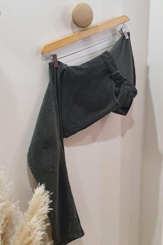 Pantalon de grossesse d'occasion en Velours Kaki - Taille 40 - Mummy Nantes